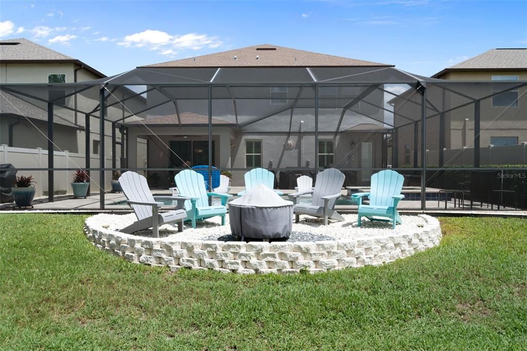 For Sale: $649,900 (4 beds, 2 baths, 3364 Square Feet)