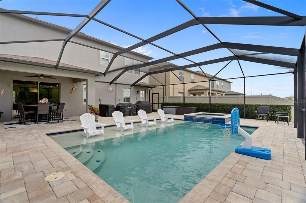 For Sale: $649,900 (4 beds, 2 baths, 3364 Square Feet)
