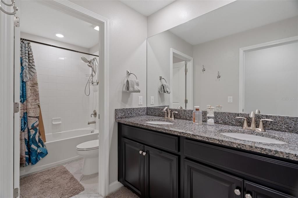 For Sale: $649,900 (4 beds, 2 baths, 3364 Square Feet)