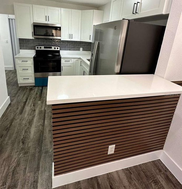 For Rent: $1,875 (4 beds, 2 baths, 1282 Square Feet)