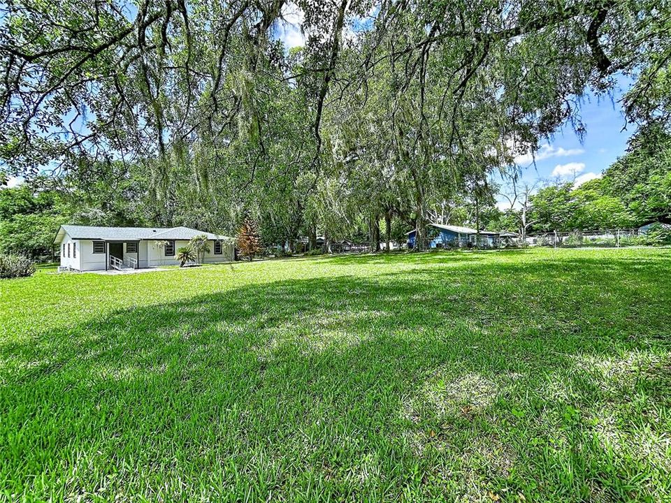 For Sale: $299,990 (4 beds, 2 baths, 2052 Square Feet)