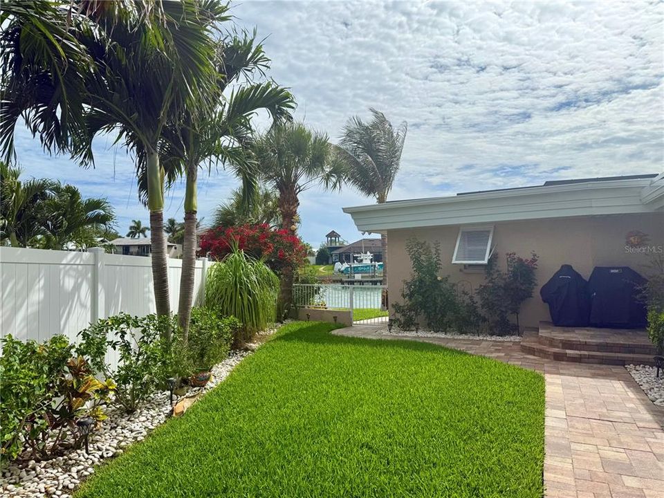 En Venta: $2,495,000 (3 camas, 3 baños, 2576 Pies cuadrados)