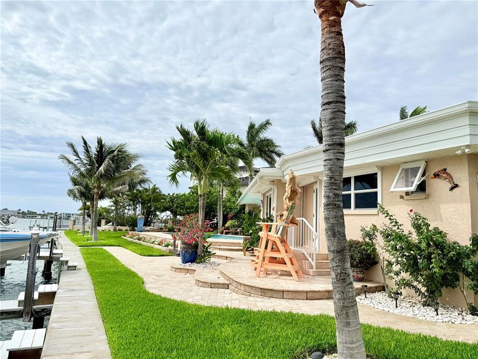 En Venta: $2,495,000 (3 camas, 3 baños, 2576 Pies cuadrados)