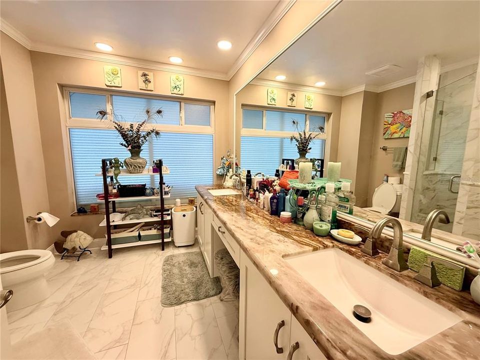 En Venta: $2,495,000 (3 camas, 3 baños, 2576 Pies cuadrados)