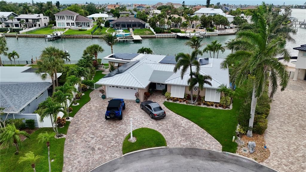 En Venta: $2,495,000 (3 camas, 3 baños, 2576 Pies cuadrados)