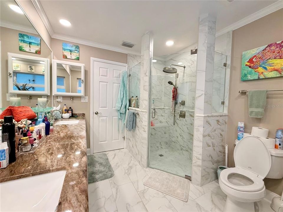 En Venta: $2,495,000 (3 camas, 3 baños, 2576 Pies cuadrados)