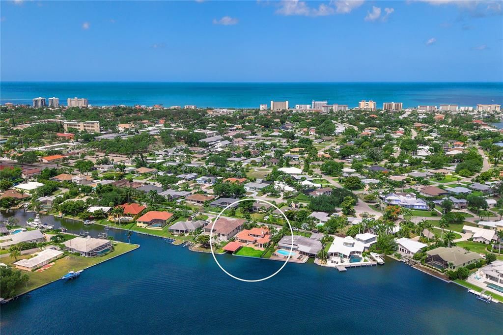For Sale: $2,299,000 (4 beds, 3 baths, 3198 Square Feet)