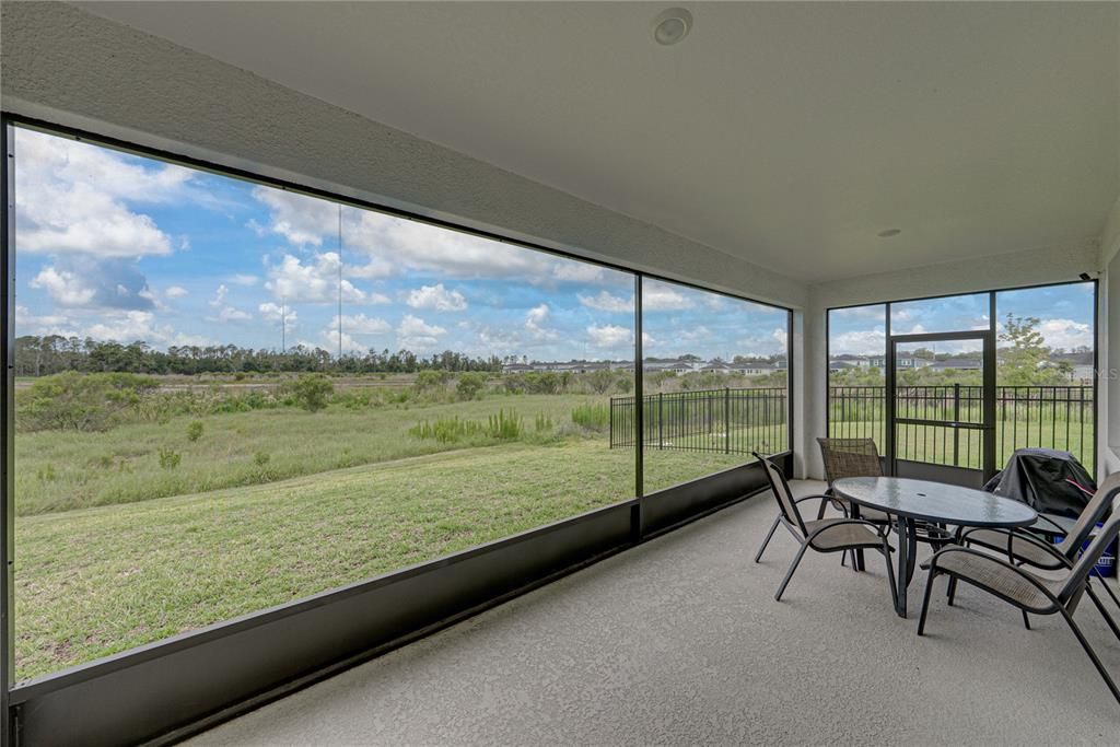 For Sale: $490,000 (4 beds, 3 baths, 2285 Square Feet)