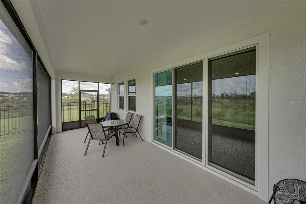 For Sale: $490,000 (4 beds, 3 baths, 2285 Square Feet)