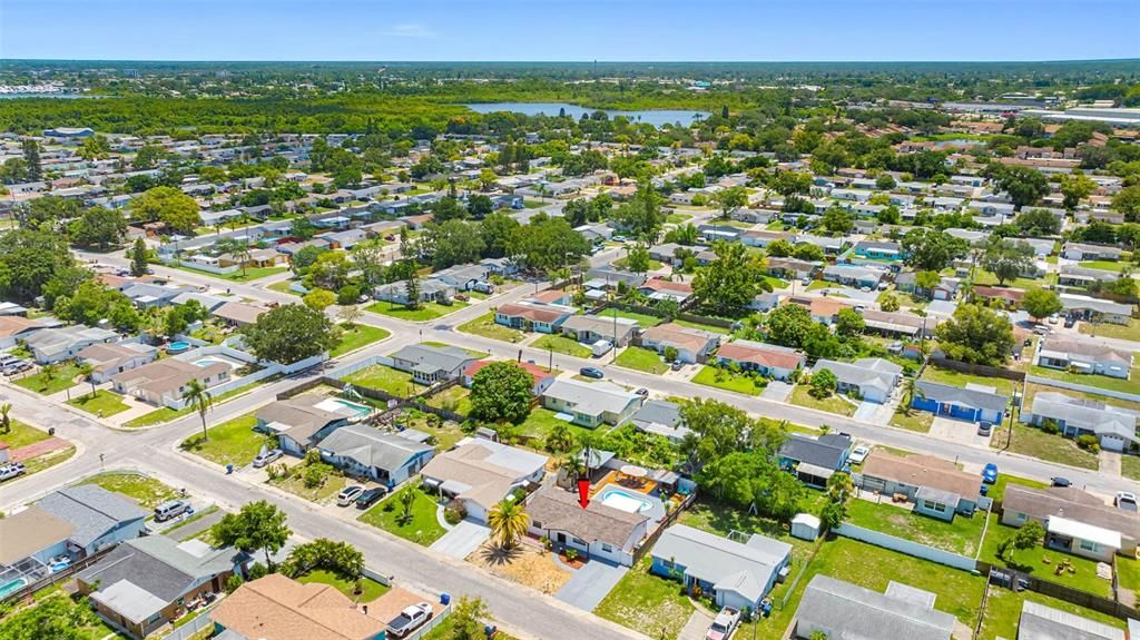 На продажу: $329,900 (3 спален, 2 ванн, 1362 Квадратных фут)
