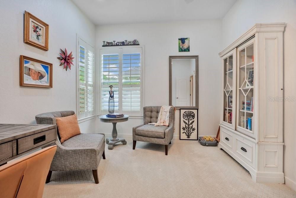 For Sale: $1,799,000 (4 beds, 3 baths, 3297 Square Feet)