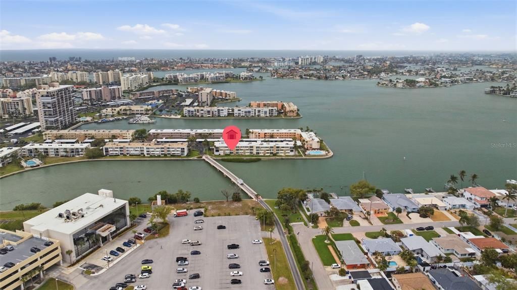 На продажу: $242,000 (1 спален, 1 ванн, 765 Квадратных фут)