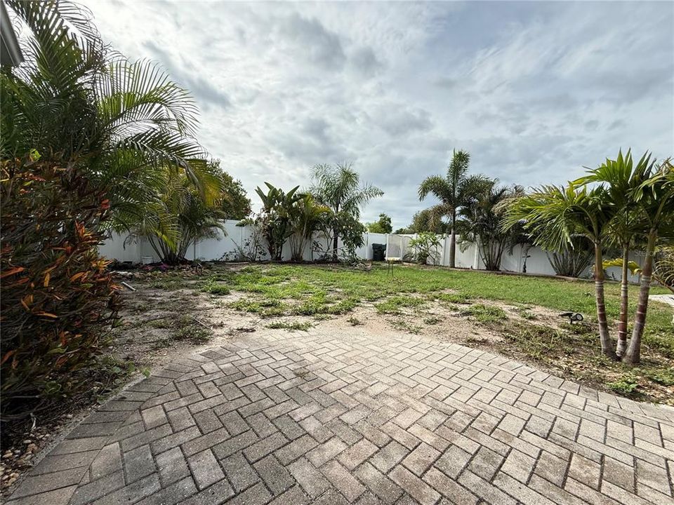 En Venta: $450,000 (3 camas, 2 baños, 1408 Pies cuadrados)