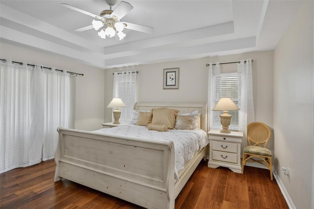 En Venta: $350,000 (3 camas, 2 baños, 2224 Pies cuadrados)