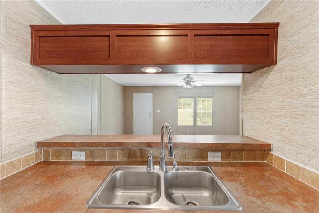 Activo con contrato: $269,900 (3 camas, 2 baños, 1248 Pies cuadrados)