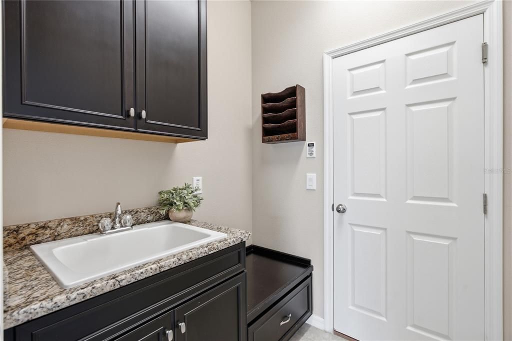 En Venta: $539,900 (4 camas, 3 baños, 2872 Pies cuadrados)