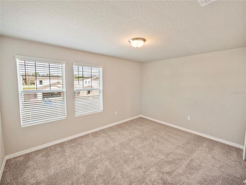 В аренду: $2,695 (4 спален, 3 ванн, 2634 Квадратных фут)
