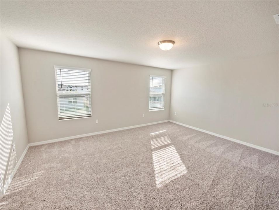 В аренду: $2,695 (4 спален, 3 ванн, 2634 Квадратных фут)