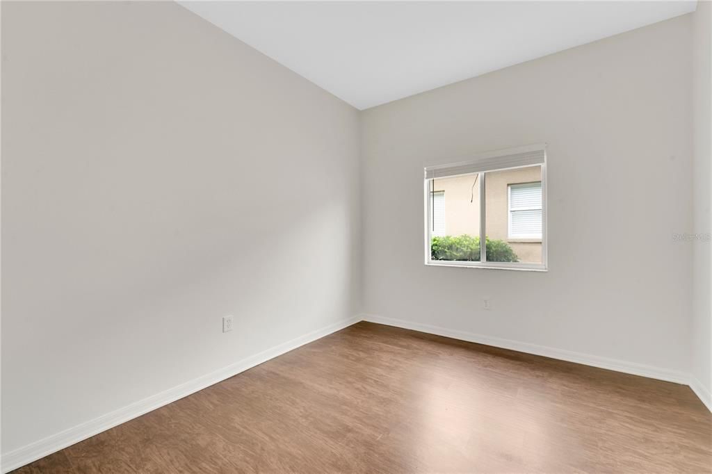 En Venta: $369,900 (4 camas, 2 baños, 1858 Pies cuadrados)
