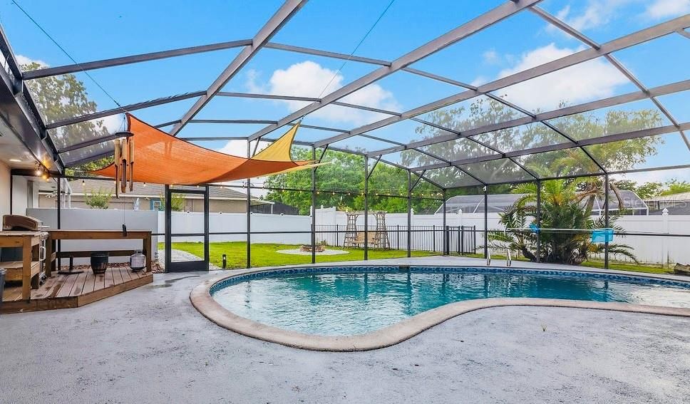 En Venta: $895,000 (4 camas, 3 baños, 2781 Pies cuadrados)