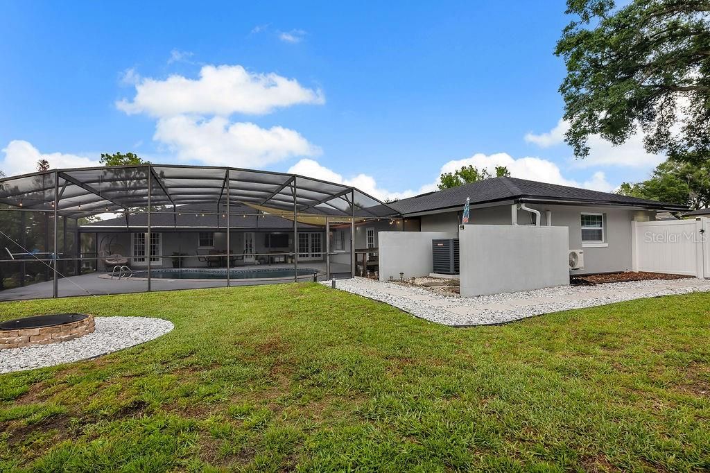 En Venta: $895,000 (4 camas, 3 baños, 2781 Pies cuadrados)