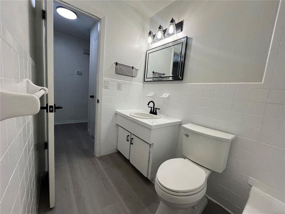 В аренду: $1,495 (2 спален, 1 ванн, 702 Квадратных фут)