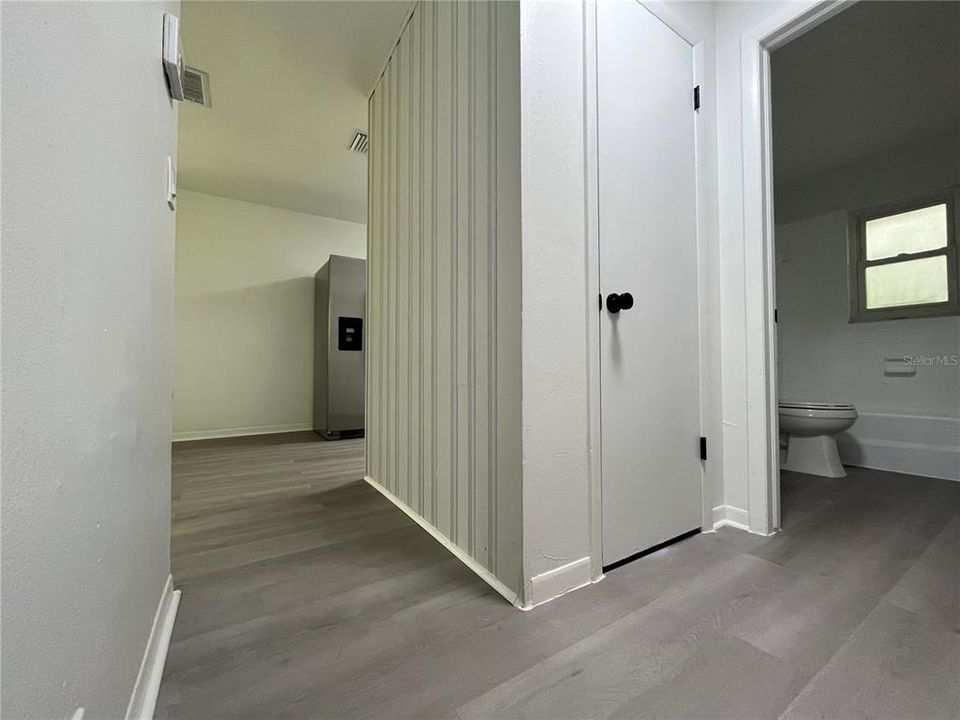 В аренду: $1,495 (2 спален, 1 ванн, 702 Квадратных фут)