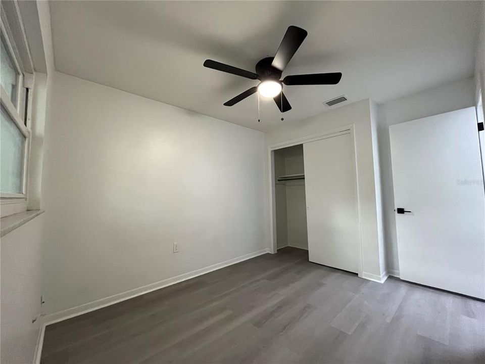 В аренду: $1,495 (2 спален, 1 ванн, 702 Квадратных фут)