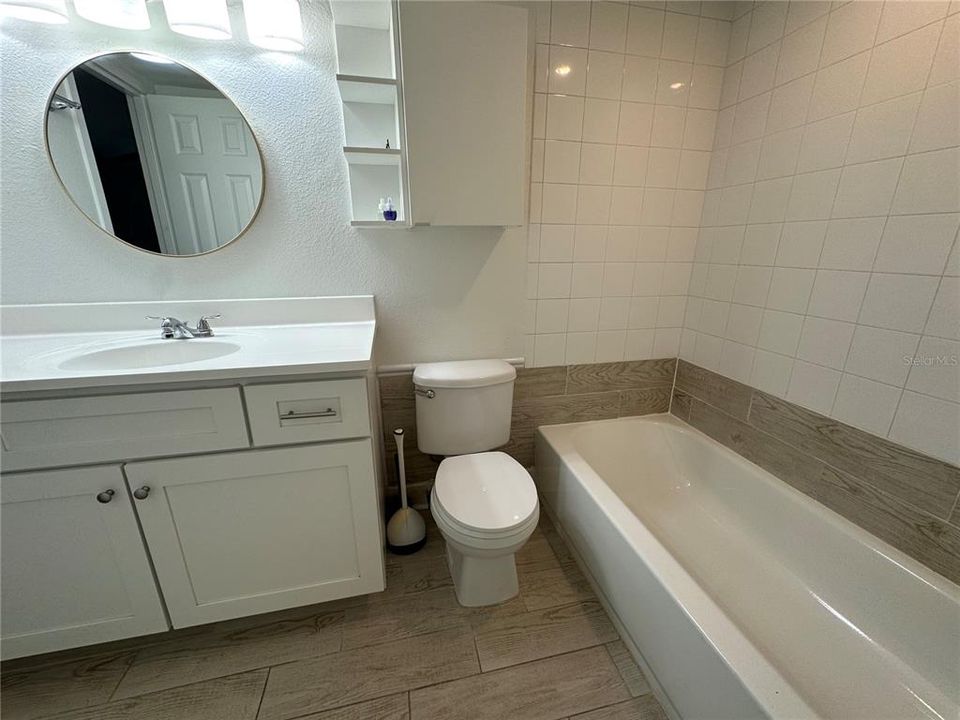 В аренду: $1,300 (1 спален, 1 ванн, 863 Квадратных фут)