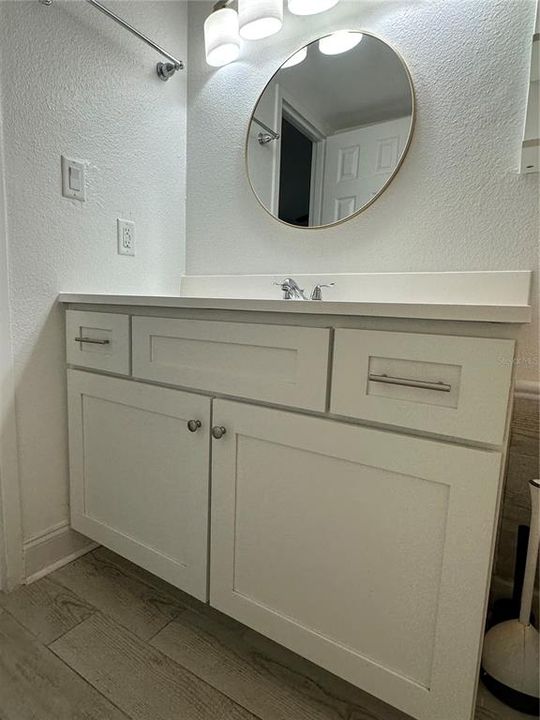 В аренду: $1,300 (1 спален, 1 ванн, 863 Квадратных фут)