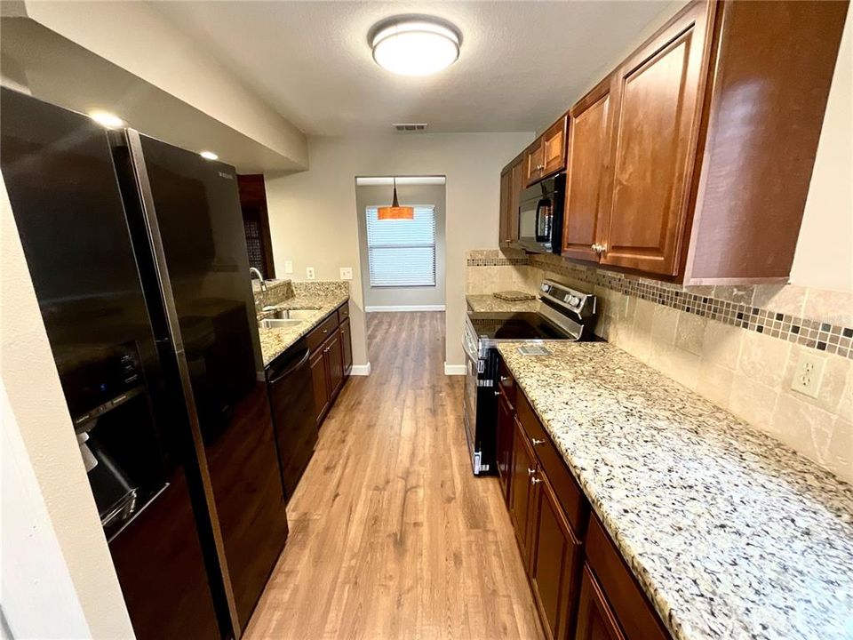 En Renta: $2,995 (3 camas, 2 baños, 1547 Pies cuadrados)
