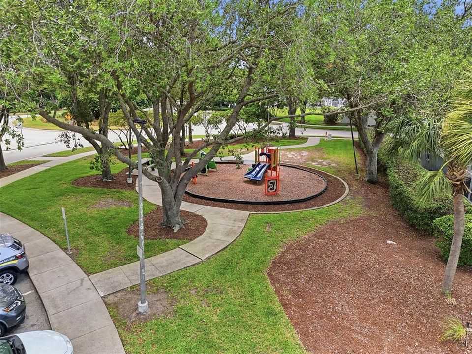 For Sale: $353,900 (3 beds, 2 baths, 1571 Square Feet)