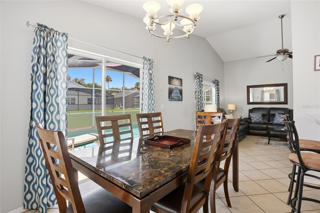 For Sale: $353,900 (3 beds, 2 baths, 1571 Square Feet)