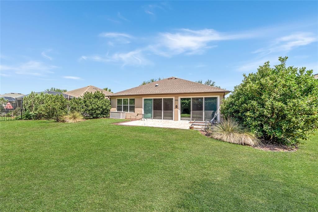 For Sale: $389,900 (3 beds, 2 baths, 2016 Square Feet)
