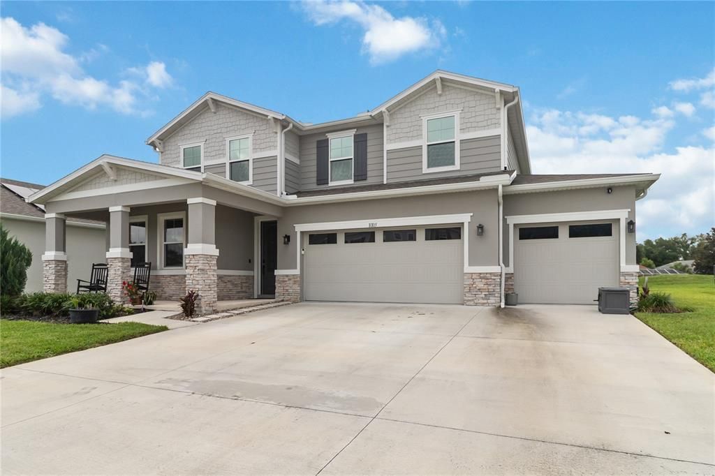For Sale: $675,000 (4 beds, 3 baths, 3040 Square Feet)