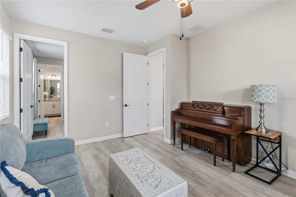 For Sale: $675,000 (4 beds, 3 baths, 3040 Square Feet)