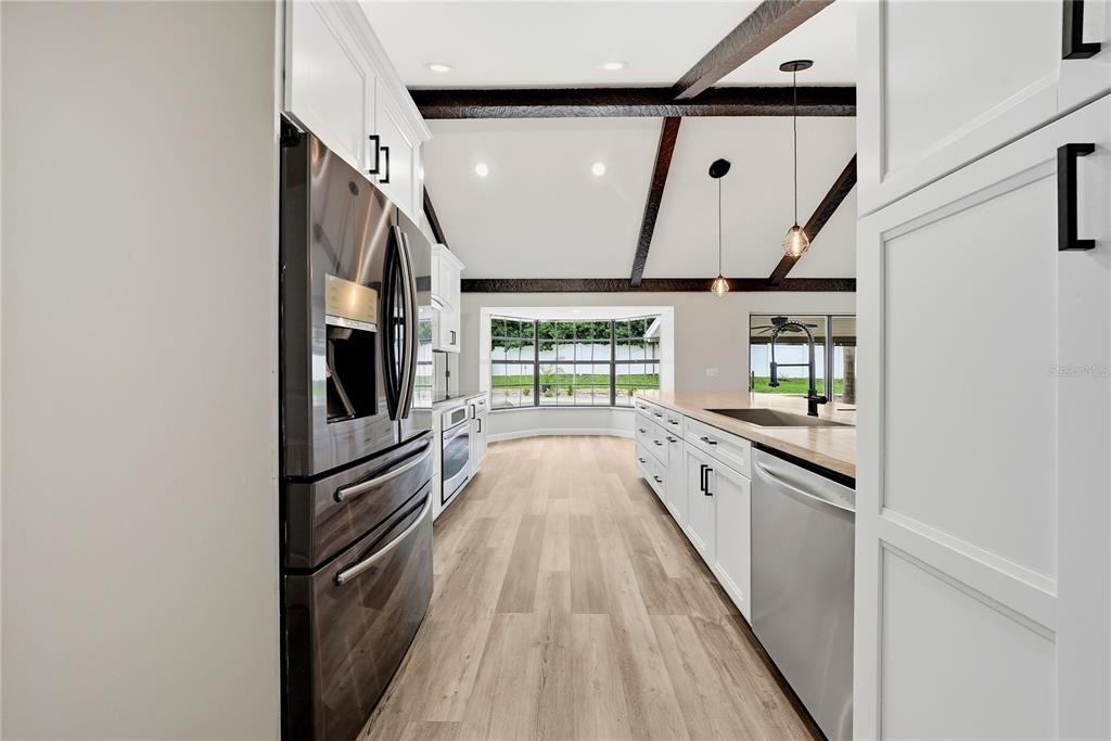 For Sale: $535,000 (4 beds, 2 baths, 2061 Square Feet)