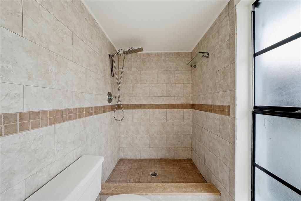 For Sale: $535,000 (4 beds, 2 baths, 2061 Square Feet)