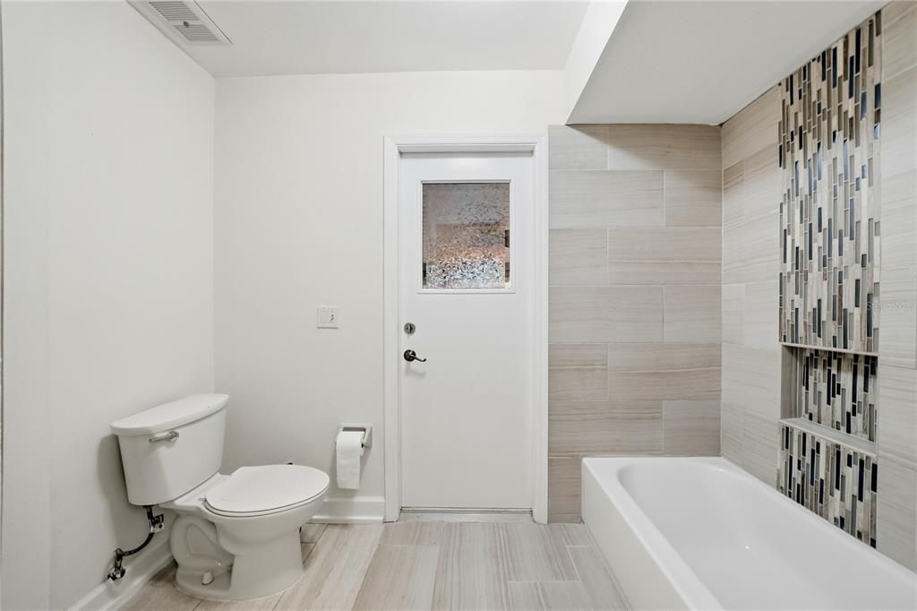 For Sale: $535,000 (4 beds, 2 baths, 2061 Square Feet)