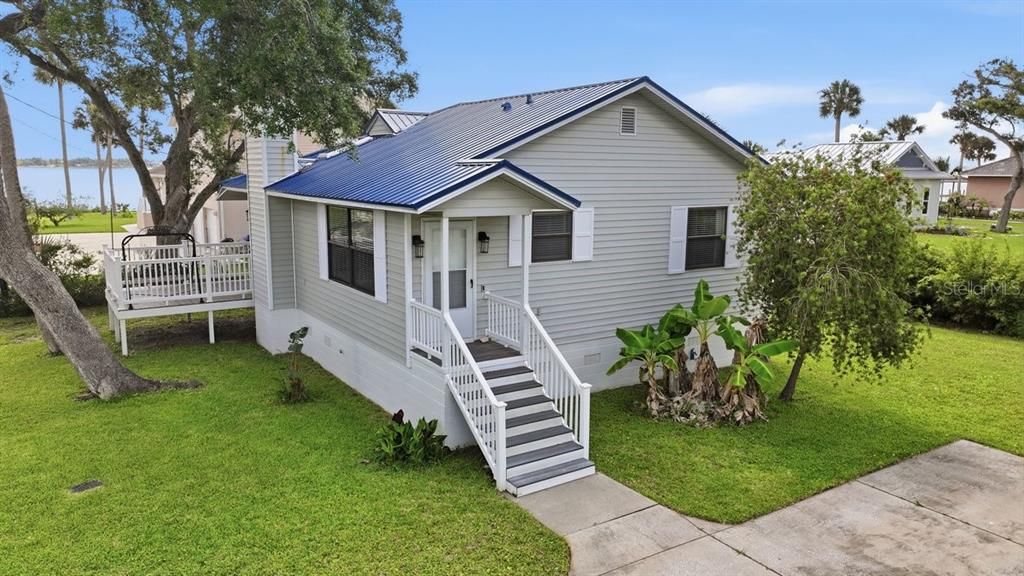 На продажу: $365,000 (2 спален, 2 ванн, 1198 Квадратных фут)