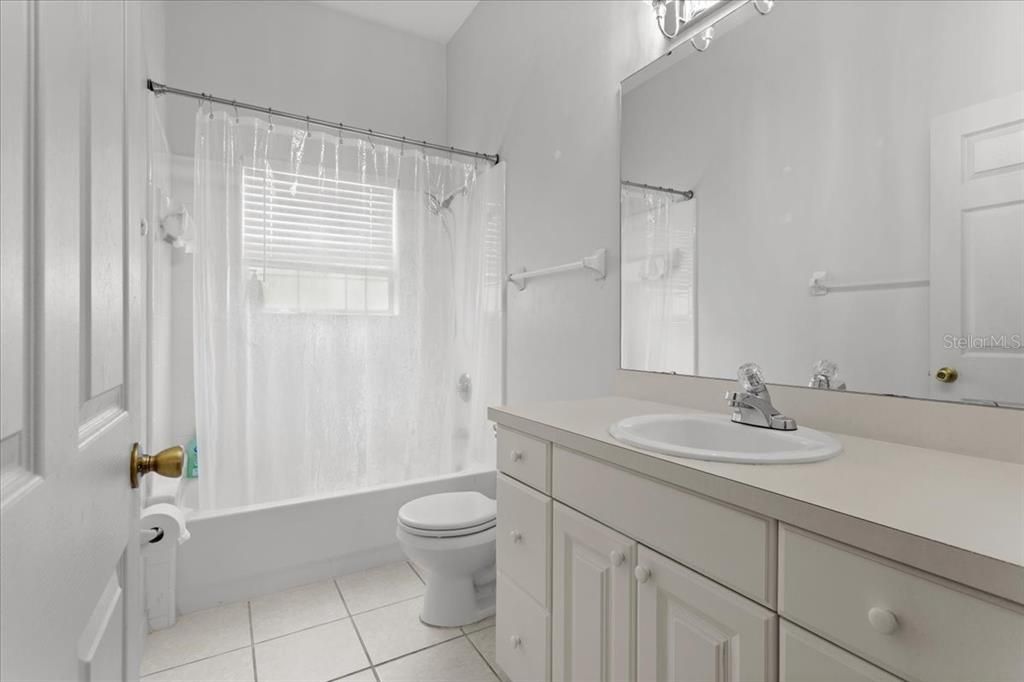 For Sale: $454,900 (4 beds, 3 baths, 2291 Square Feet)