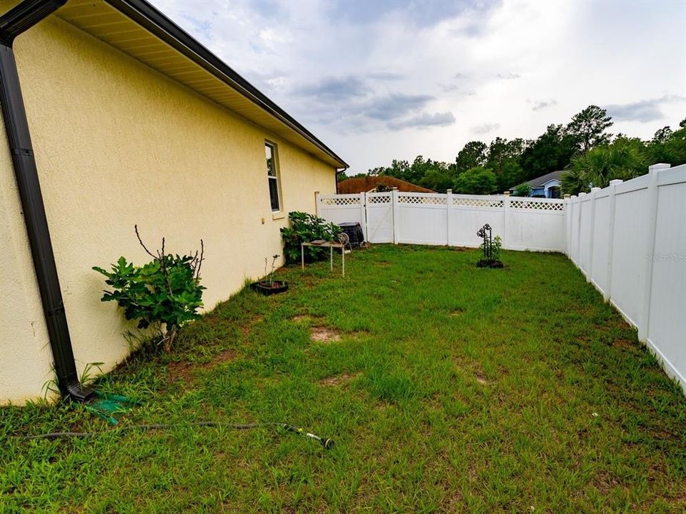 En Venta: $325,000 (3 camas, 2 baños, 2191 Pies cuadrados)