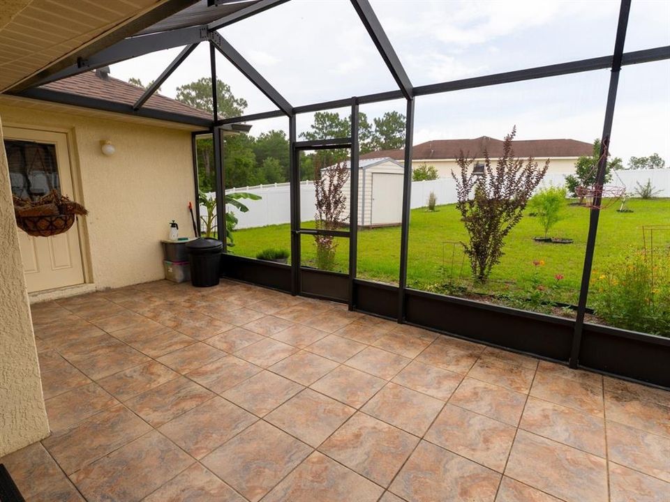 En Venta: $325,000 (3 camas, 2 baños, 2191 Pies cuadrados)