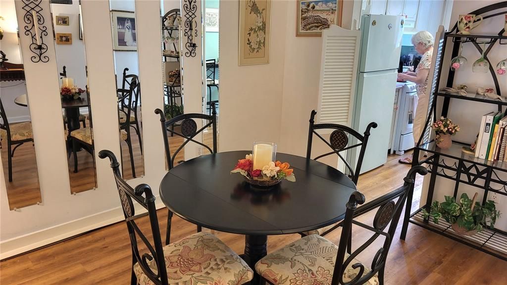 En Venta: $109,900 (1 camas, 1 baños, 716 Pies cuadrados)