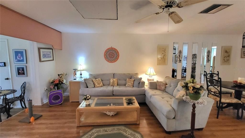 En Venta: $109,900 (1 camas, 1 baños, 716 Pies cuadrados)