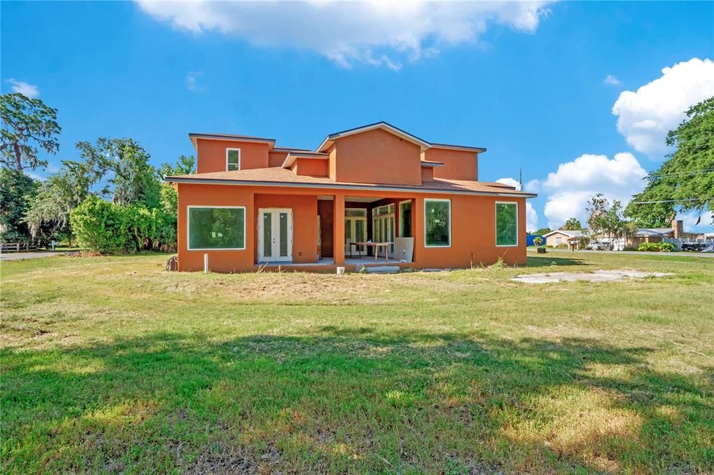 For Sale: $1,200,000 (4 beds, 4 baths, 4923 Square Feet)