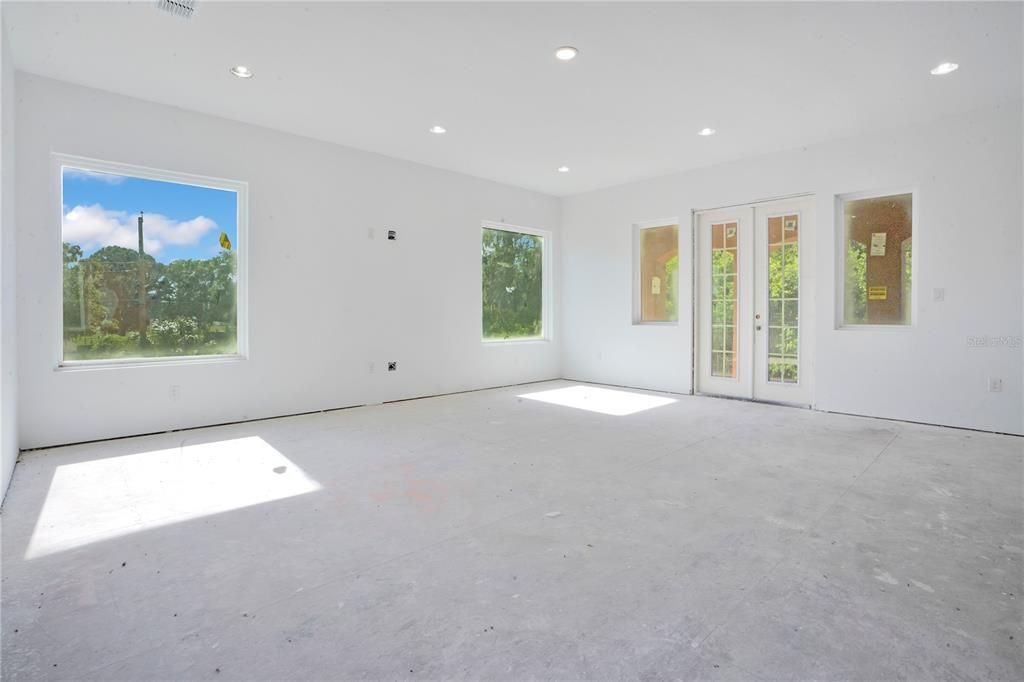 For Sale: $1,200,000 (4 beds, 4 baths, 4923 Square Feet)