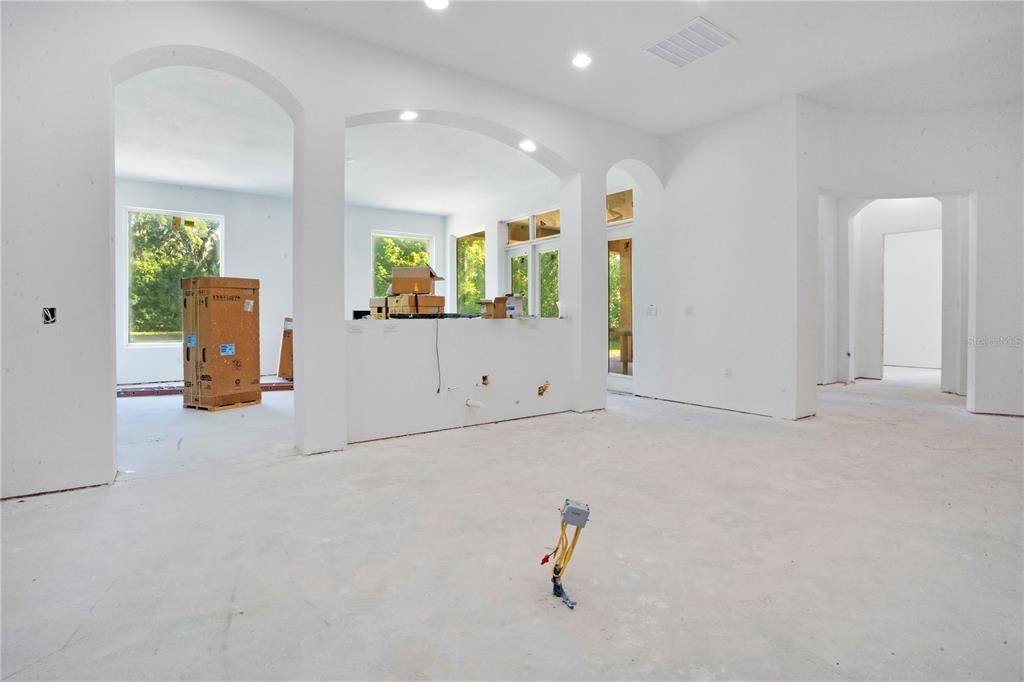 For Sale: $1,200,000 (4 beds, 4 baths, 4923 Square Feet)