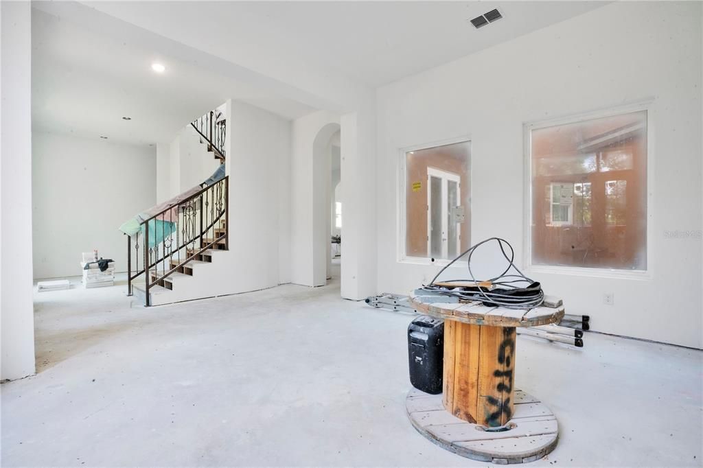 For Sale: $1,200,000 (4 beds, 4 baths, 4923 Square Feet)