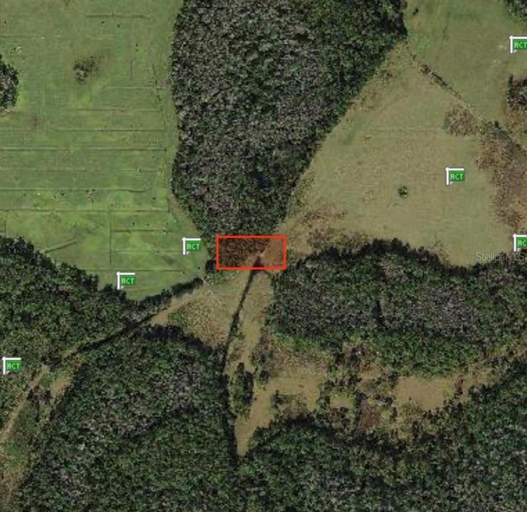 На продажу: $26,000 (1.25 acres)